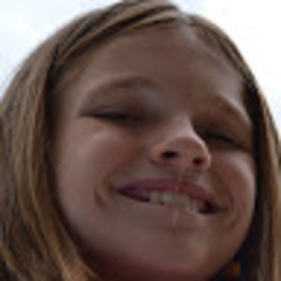 Meet your Posher, Stephanie - Picture 1 of 1